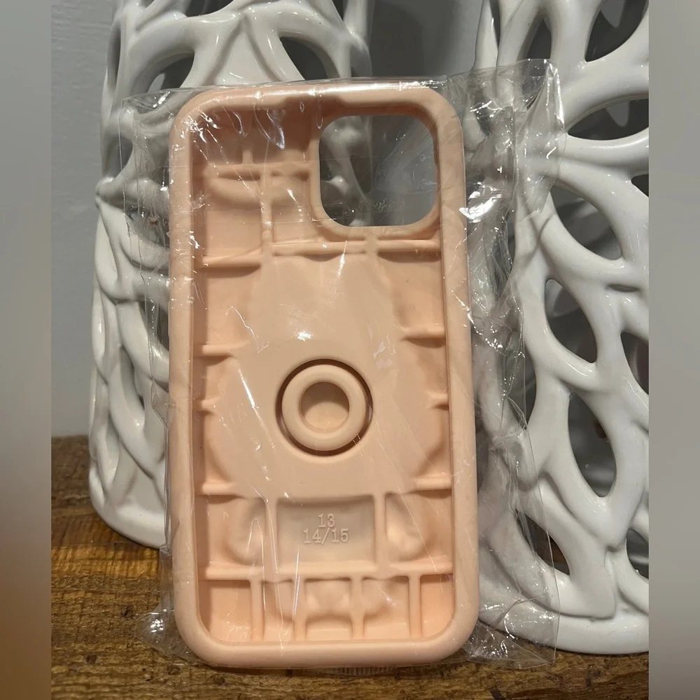New! Labubu phone case!
